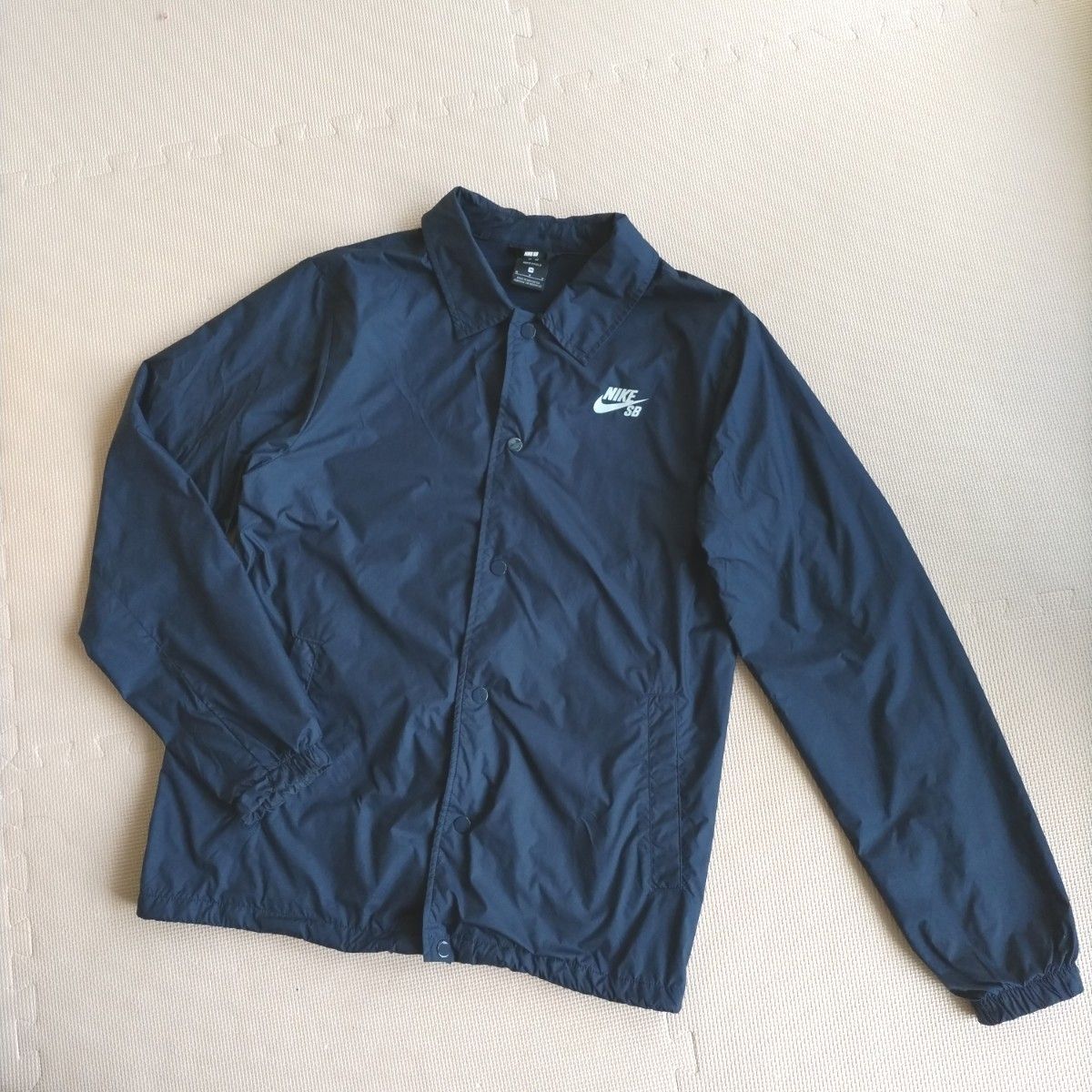 美品 ナイキ sb コーチジャケット nike ナイロンジャケット 美品 ナイキ sb コーチジャケット nike ナイロンジャケット