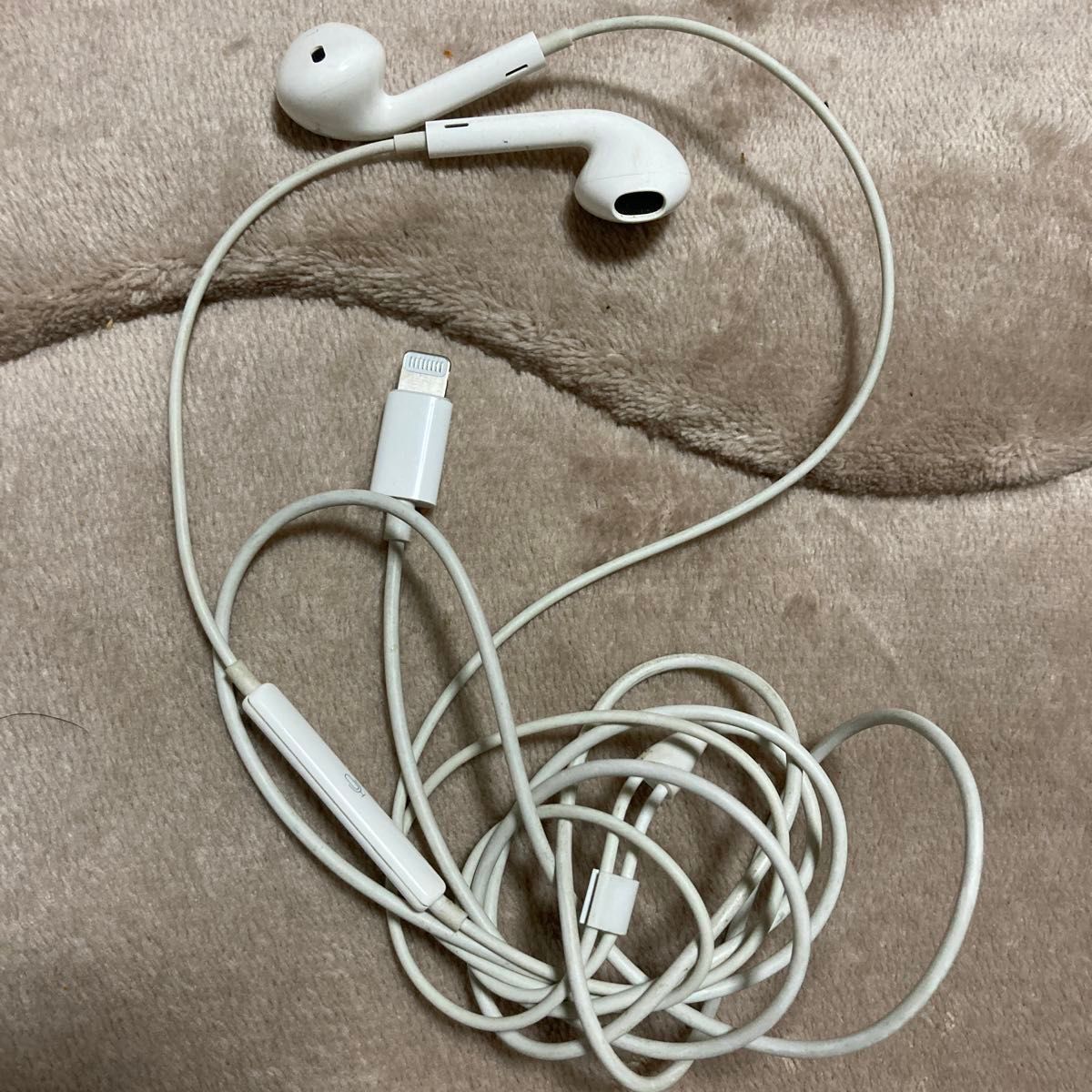 Apple 純正イヤホン ホワイト|Yahoo!フリマ(旧PayPayフリマ) Apple 純正イヤホン ホワイト|Yahoo!フリマ(旧PayPayフリマ)