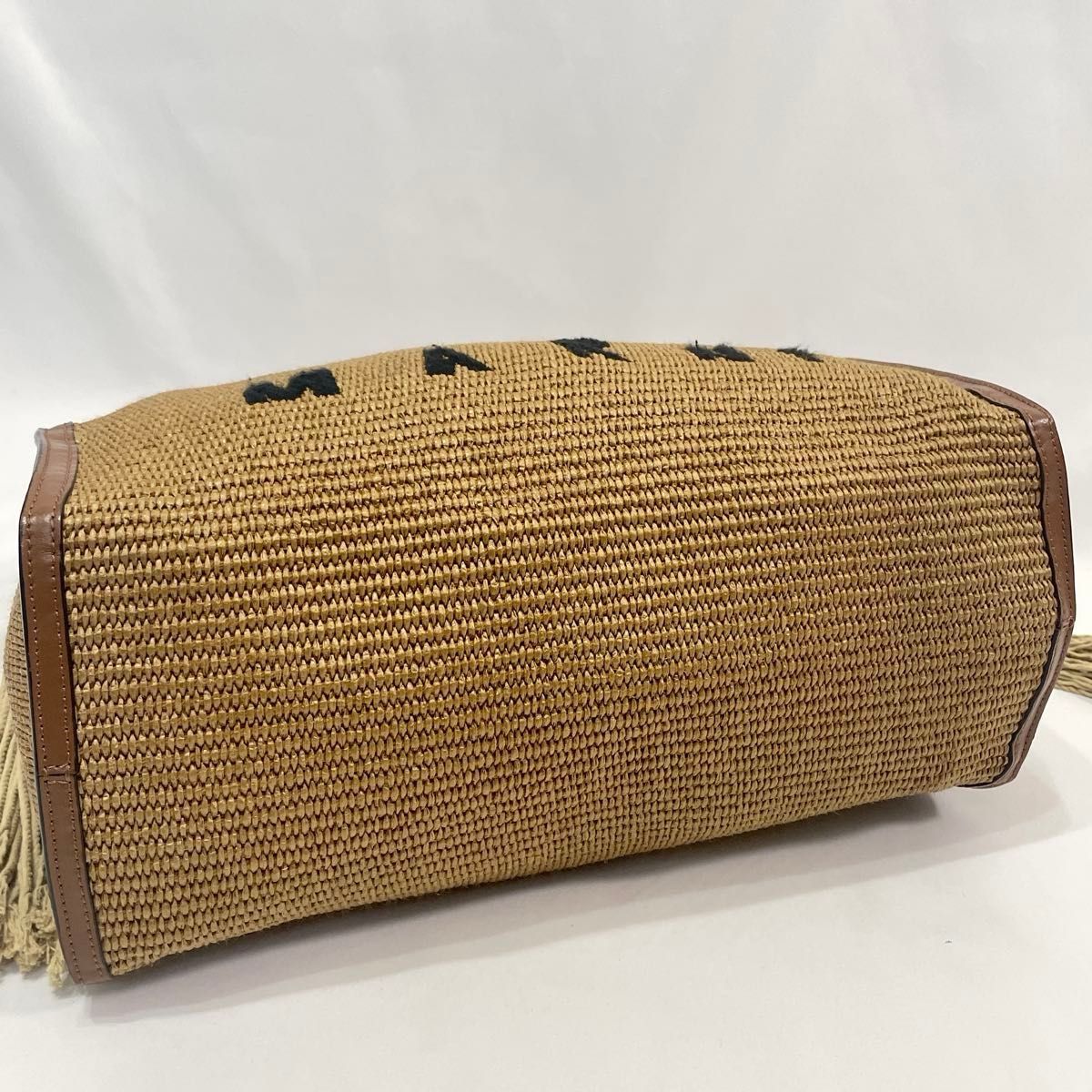 極美品】MARNI マルニ ロープハンドル ラフィア サマーバッグ 極美品】MARNI マルニ ロープハンドル ラフィア サマーバッグ