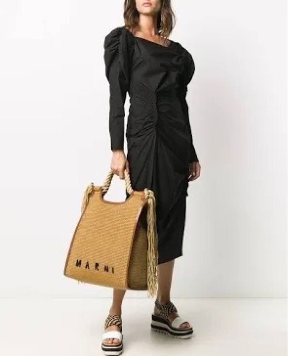 極美品】MARNI マルニ ロープハンドル ラフィア サマーバッグ 極美品】MARNI マルニ ロープハンドル ラフィア サマーバッグ