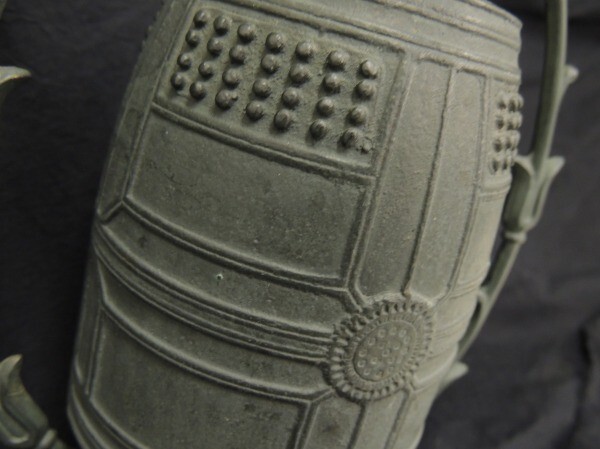 美品】金寿堂謹製 白鳳の鐘 薬師寺 釣り鐘 釣鐘 サイズ約 縦10.0 美品】金寿堂謹製 白鳳の鐘 薬師寺 釣り鐘 釣鐘 サイズ約 縦10.0