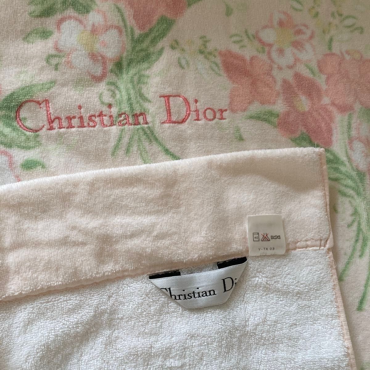 Christian Dior クリスチャンディオール タオルケット 毛布 Christian Dior クリスチャンディオール タオルケット 毛布