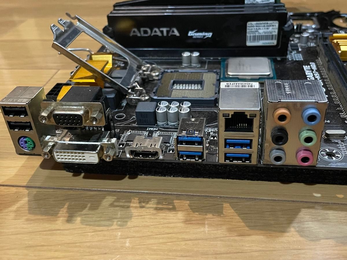 GIGABYTE GA-H97-HD3 4th-5th intel Core i7-4790 マザーボード GIGABYTE GA-H97-HD3 4th-5th intel Core i7-4790 マザーボード