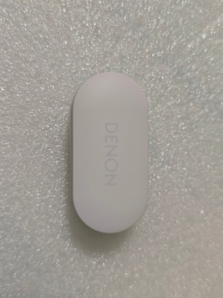美品 ケース付 Denon PerL Pro 白 ホワイト ワイヤレスイヤホン 美品 ケース付 Denon PerL Pro 白 ホワイト ワイヤレスイヤホン