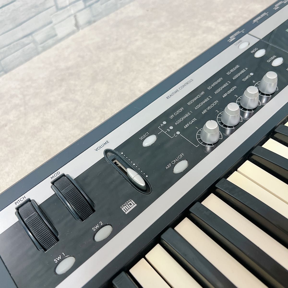 コルグ KORG X50 シンセサイザー 61鍵盤 ペダル付属 電子 コルグ KORG X50 シンセサイザー 61鍵盤 ペダル付属 電子