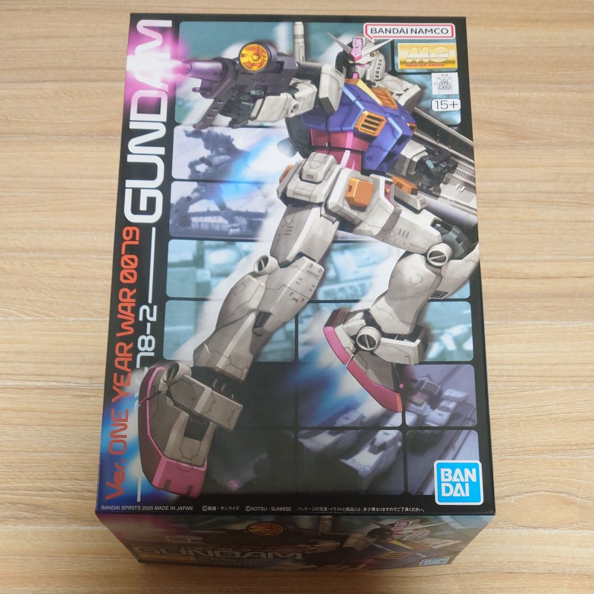 1/100 MG RX-78-2 ガンダム Ver ONE YEAR WAR 0079 機動戦士 1/100 MG RX-78-2 ガンダム Ver ONE YEAR WAR 0079 機動戦士