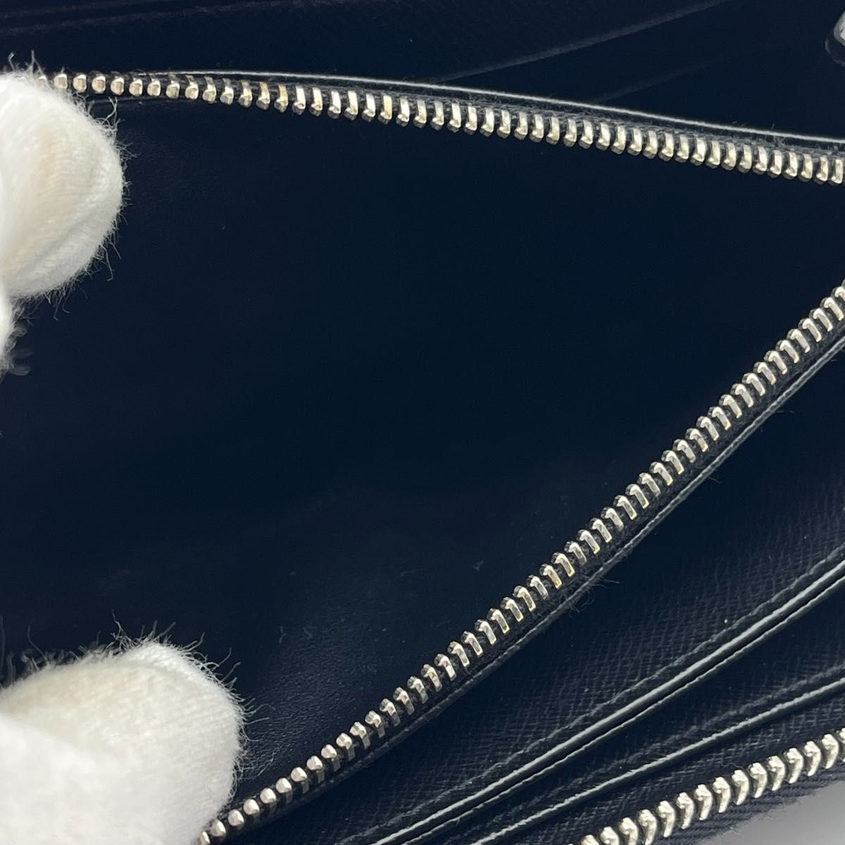 LOUISVUITTON最高級美品エピエレクトリックノワールジッピー LOUISVUITTON最高級美品エピエレクトリックノワールジッピー