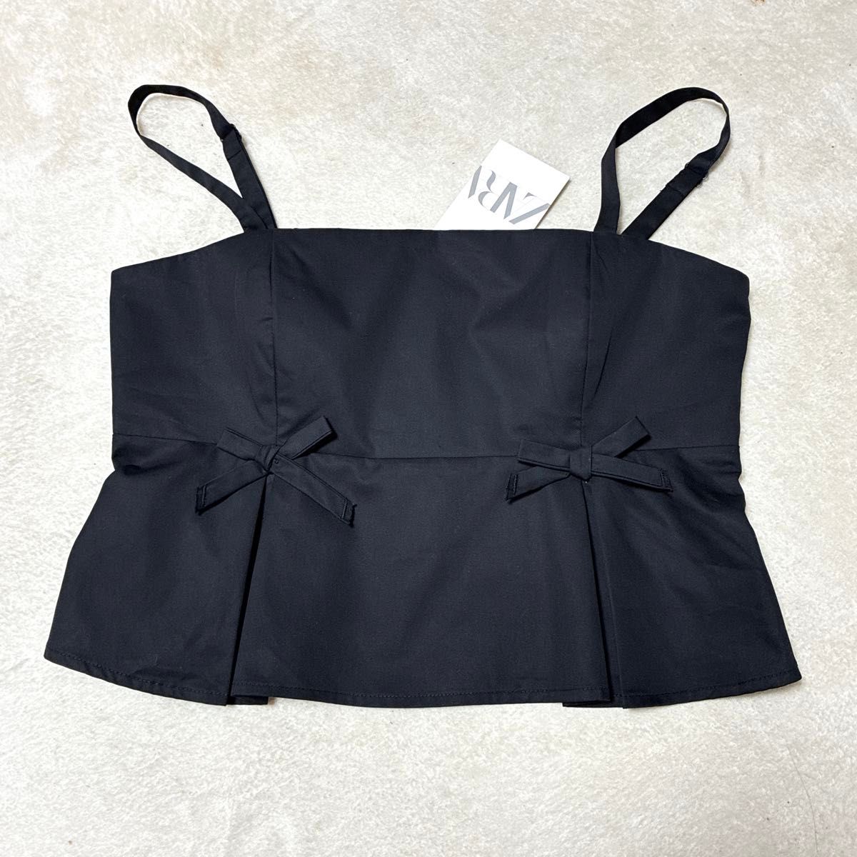 新品】 ZARA ザラ プリーツトップス リボン ビスチェ ぺプラム 新品】 ZARA ザラ プリーツトップス リボン ビスチェ ぺプラム