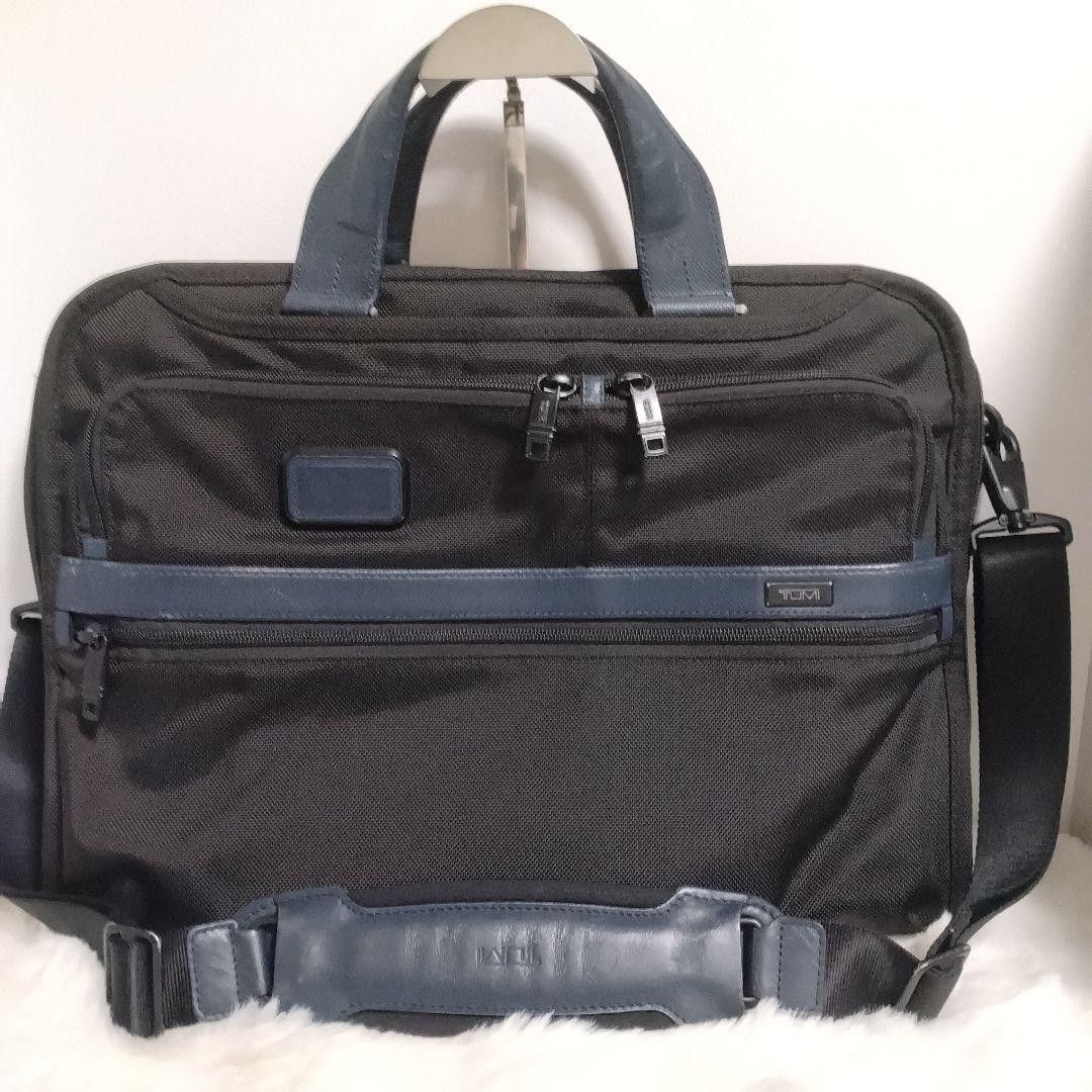 TUMI エクスパンダブル・オーガナイザー・ラップトップ TUMI エクスパンダブル・オーガナイザー・ラップトップ