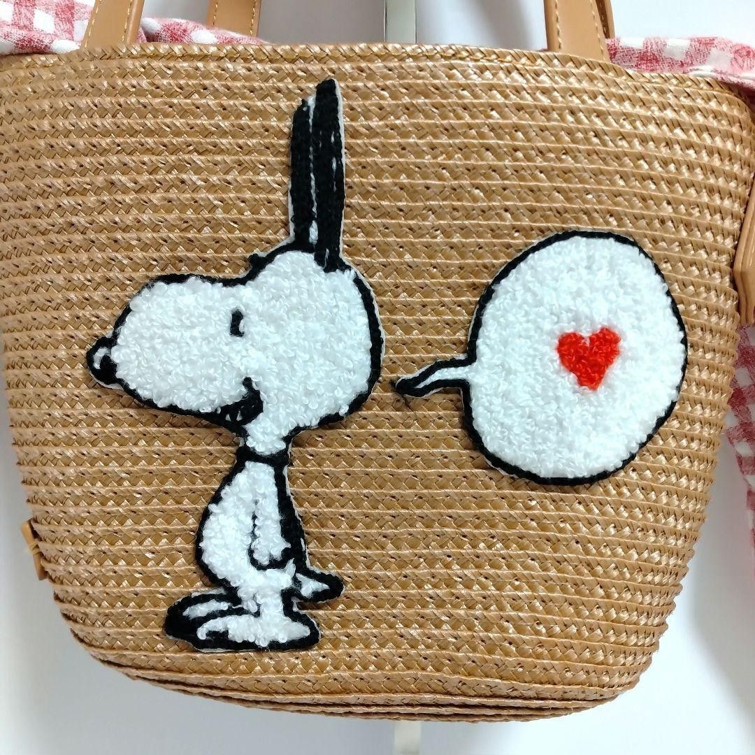 美品 サマンサタバサ スヌーピー 刺繍 ミニ ショルダー かご 美品 サマンサタバサ スヌーピー 刺繍 ミニ ショルダー かご