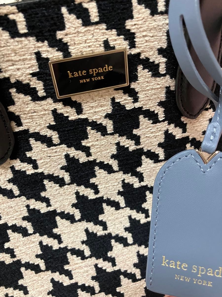 美品】kate spade 千鳥柄のミニトートバッグ ハンドバッグ 春 美品】kate spade 千鳥柄のミニトートバッグ ハンドバッグ 春