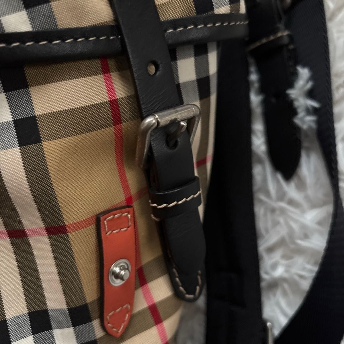 現行 近代モデル BURBERRY 未使用新品 タグ付き 超美品 ノバ 現行 近代モデル BURBERRY 未使用新品 タグ付き 超美品 ノバ