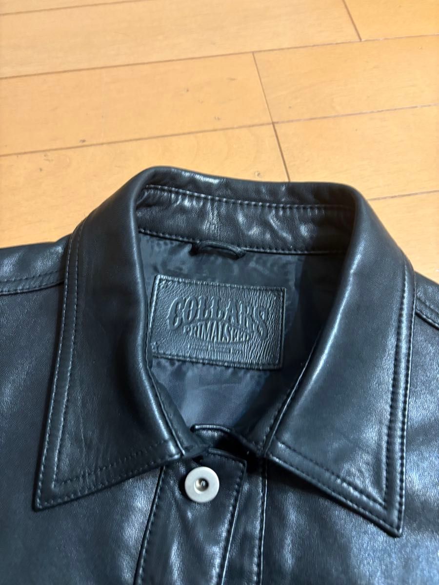 極美品 COLLARS スカルボタン 山羊革 トラッカージャケット 極美品 COLLARS スカルボタン 山羊革 トラッカージャケット