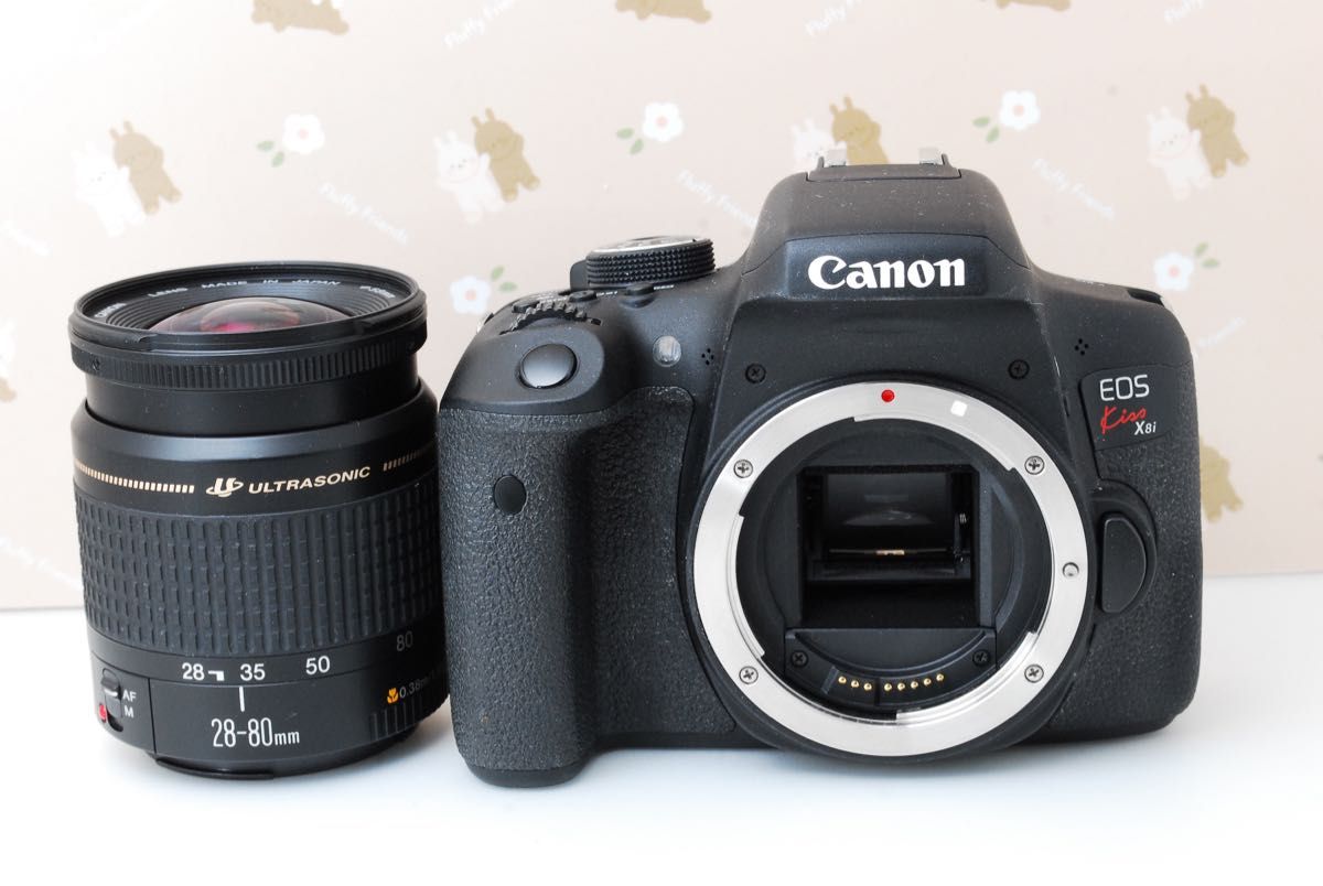 美品 Wi-Fi Canon Kiss X8i 自撮り 高性能デジタル一眼レフ 美品 Wi-Fi Canon Kiss X8i 自撮り 高性能デジタル一眼レフ