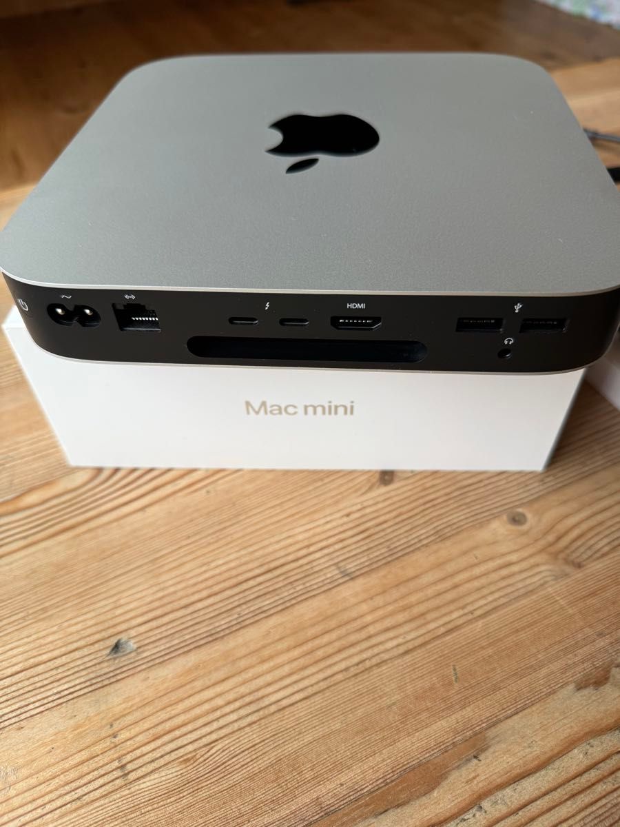 Apple Mac mini M1 メモリ16GB ストレージ512GB 純正マジック Apple Mac mini M1 メモリ16GB ストレージ512GB 純正マジック