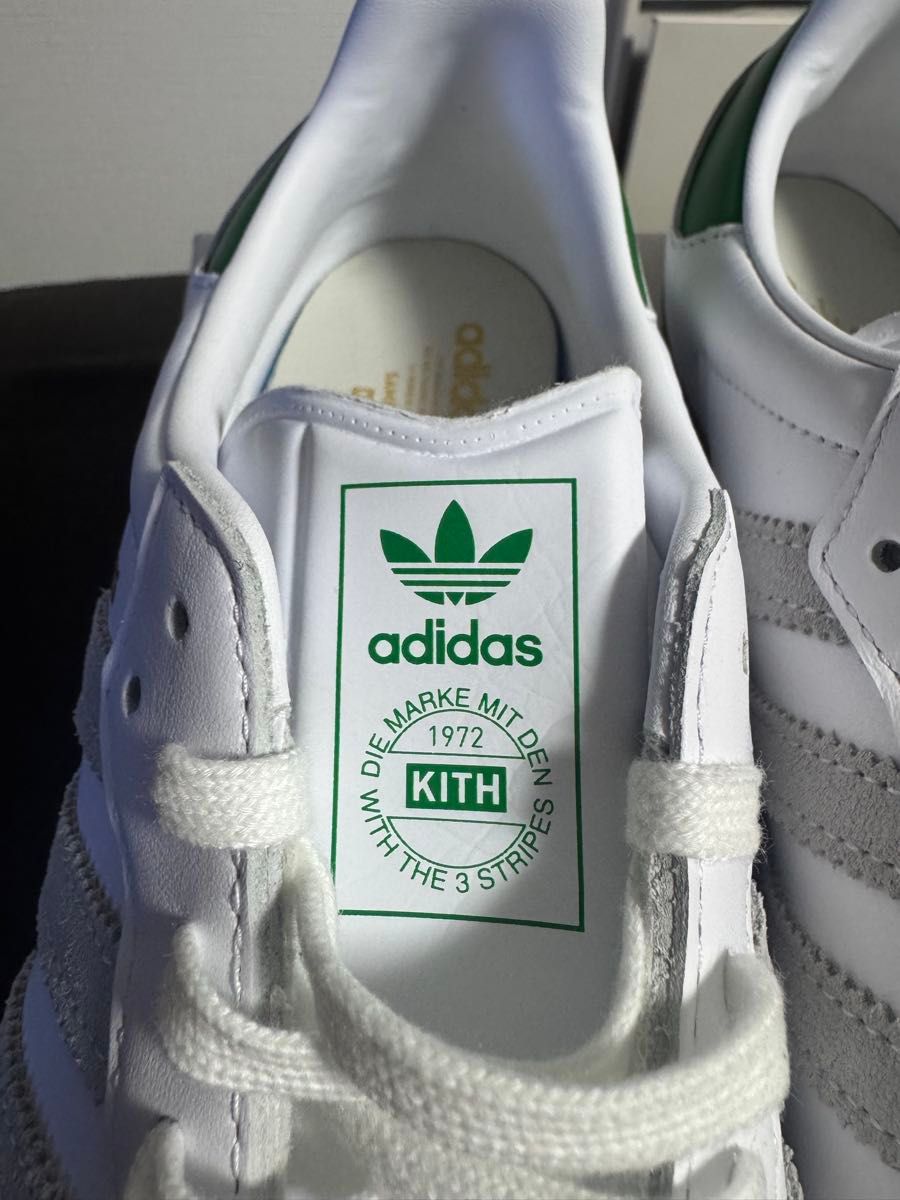 新品 adidas×KITHサンバ限定スニーカー 27 5cm W/G ホワイト 新品 adidas×KITHサンバ限定スニーカー 27 5cm W/G ホワイト