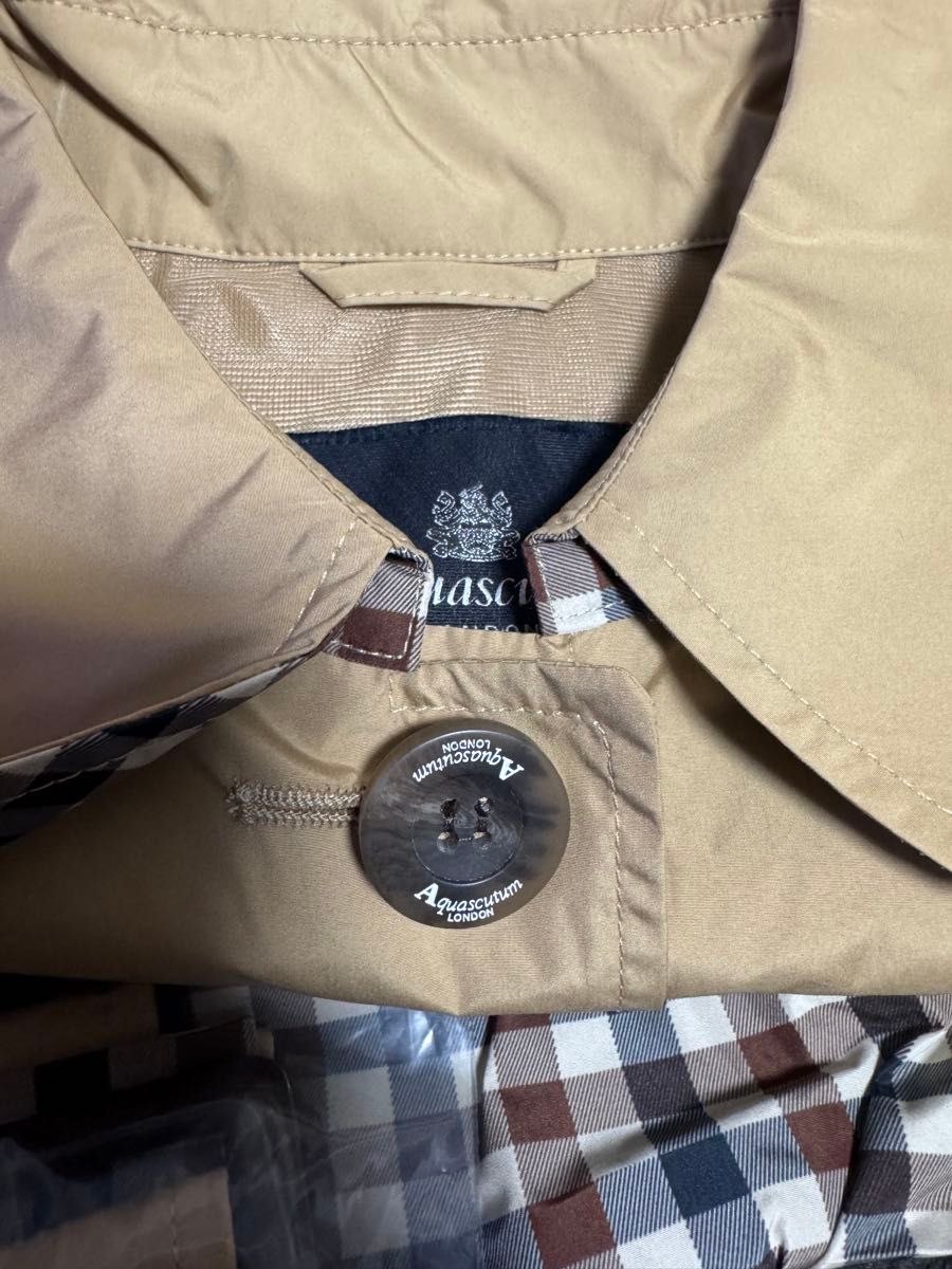 Aquascutum アクアスキュータム レインコート ベージュ チェック Aquascutum アクアスキュータム レインコート ベージュ チェック
