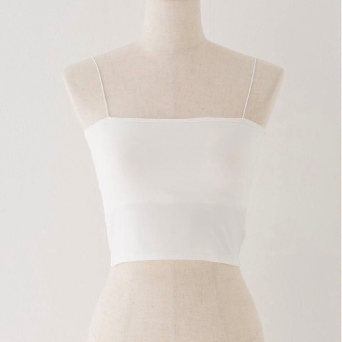 未使用&タグ付 Plage プラージュ short top キャミソール 白 未使用&タグ付 Plage プラージュ short top キャミソール 白