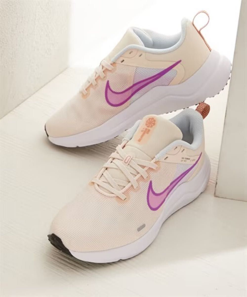 新品 24 5cm ナイキ ダウンシフター12 スニーカー NIKE 軽量 新品 24 5cm ナイキ ダウンシフター12 スニーカー NIKE 軽量