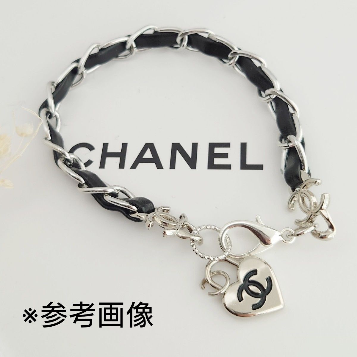 ヴィンテージボタン チャーム シルバー 南京錠型CHANELシャネル ヴィンテージボタン チャーム シルバー 南京錠型CHANELシャネル