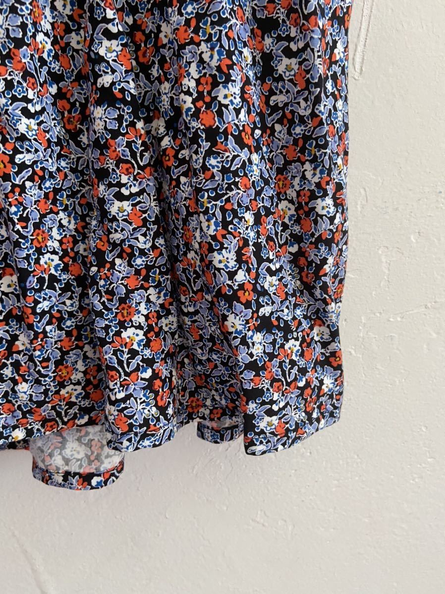 [ free shipping ] used GAP Gap floral print One-piece size M