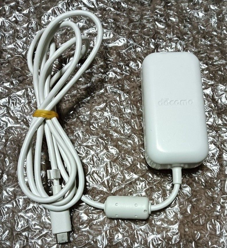 ドコモ 純正 ACアダプタ 07 USB Type-C|Yahoo!フリマ(旧PayPay ドコモ 純正 ACアダプタ 07 USB Type-C|Yahoo!フリマ(旧PayPay