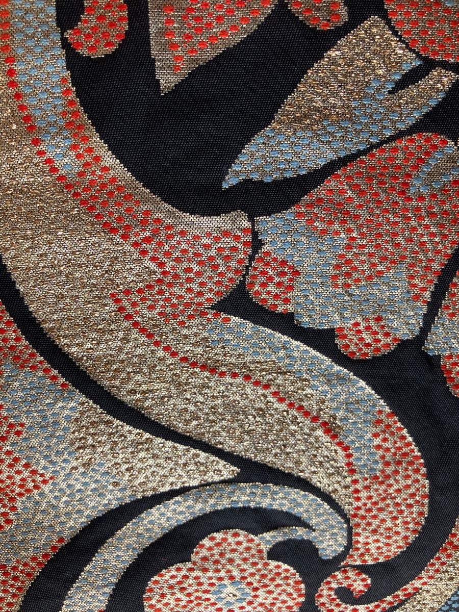 極美品 正絹 袋帯 金箔刺繍 ブラック 絹100% 金銀糸 六通柄袋帯 極美品 正絹 袋帯 金箔刺繍 ブラック 絹100% 金銀糸 六通柄袋帯
