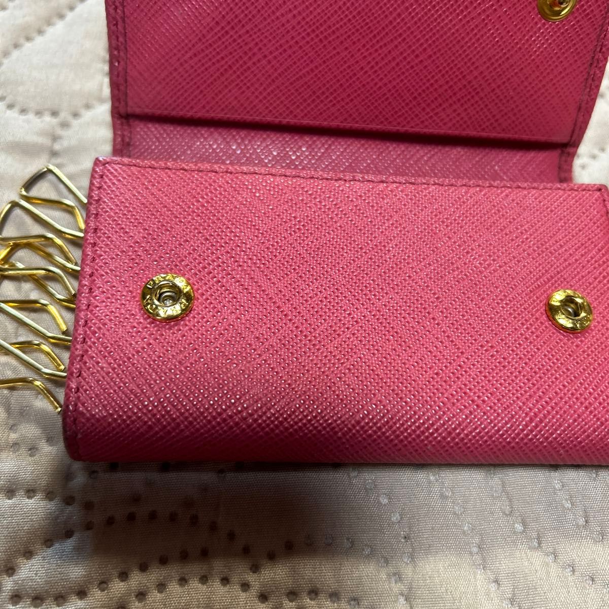 PRADA キーケース サフィアーノレザー リボン|Yahoo!フリマ(旧 PRADA キーケース サフィアーノレザー リボン|Yahoo!フリマ(旧