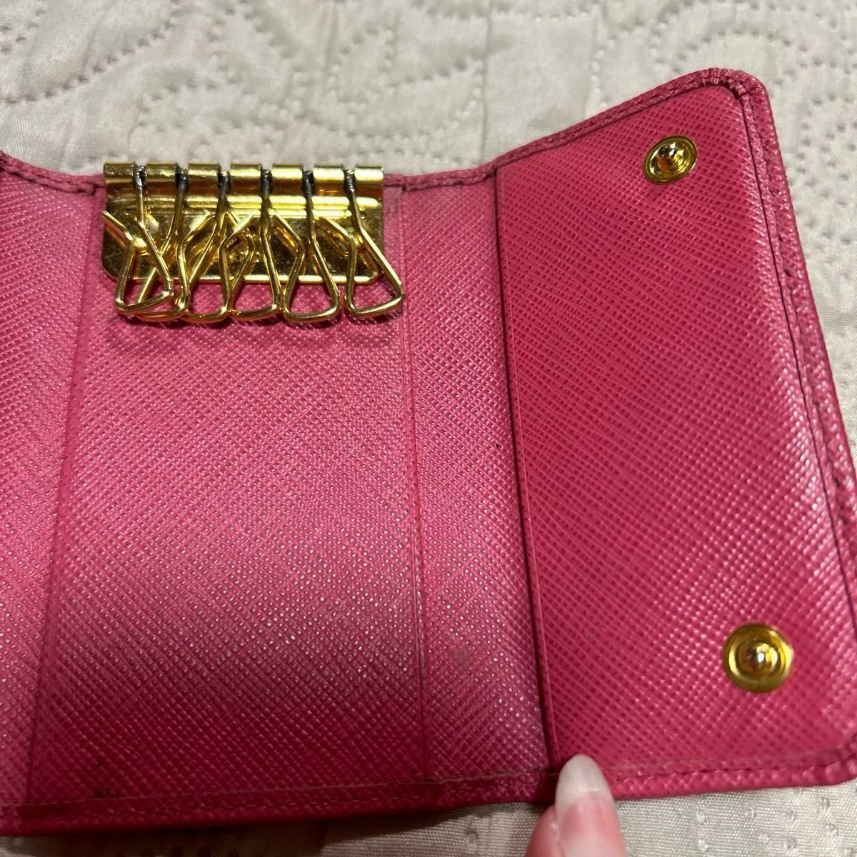PRADA キーケース サフィアーノレザー リボン|Yahoo!フリマ(旧 PRADA キーケース サフィアーノレザー リボン|Yahoo!フリマ(旧