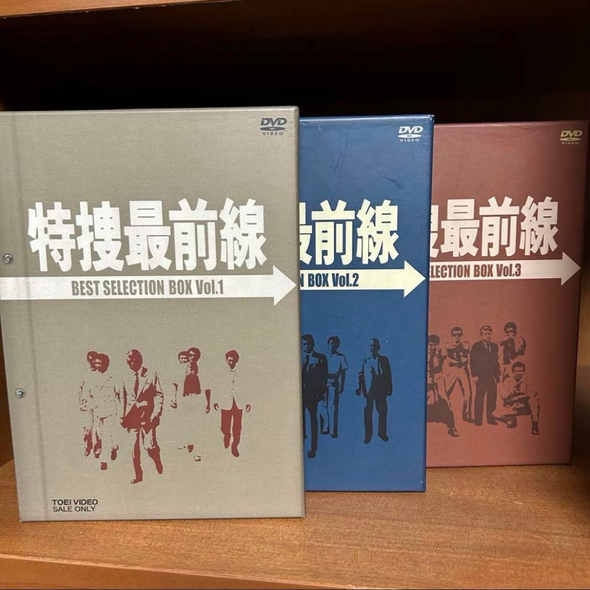 DVD】特捜最前線 ベストセレクションボックス vol 1〜vol 3 DVD】特捜最前線 ベストセレクションボックス vol 1〜vol 3