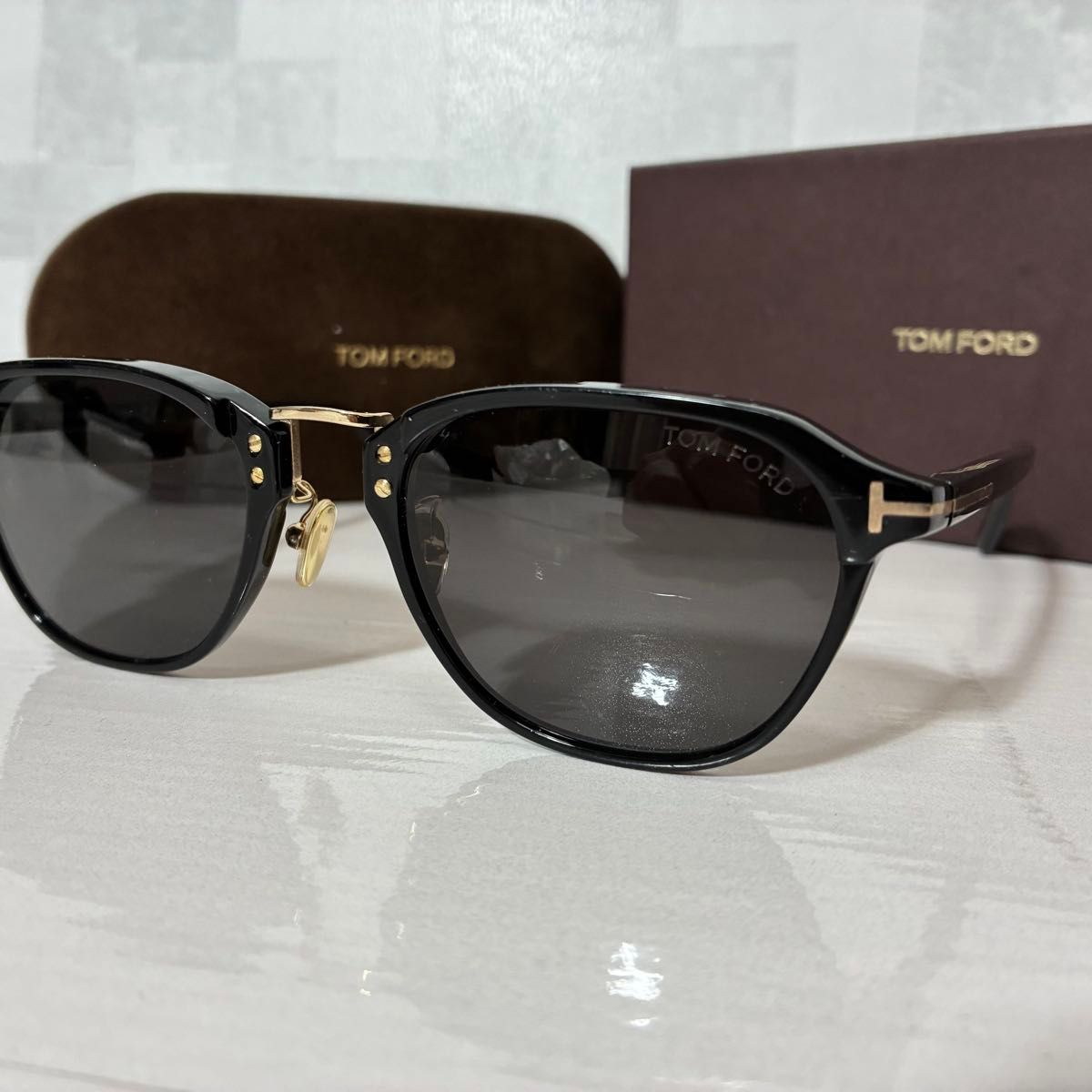 希少 TOM FORD トムフォード サングラス アイウェア TF878-D 希少 TOM FORD トムフォード サングラス アイウェア TF878-D