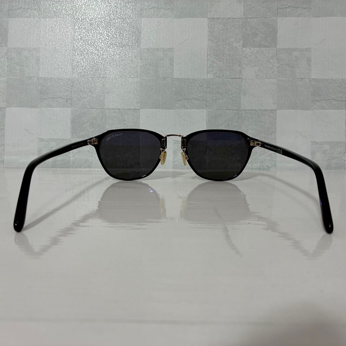希少 TOM FORD トムフォード サングラス アイウェア TF878-D 希少 TOM FORD トムフォード サングラス アイウェア TF878-D