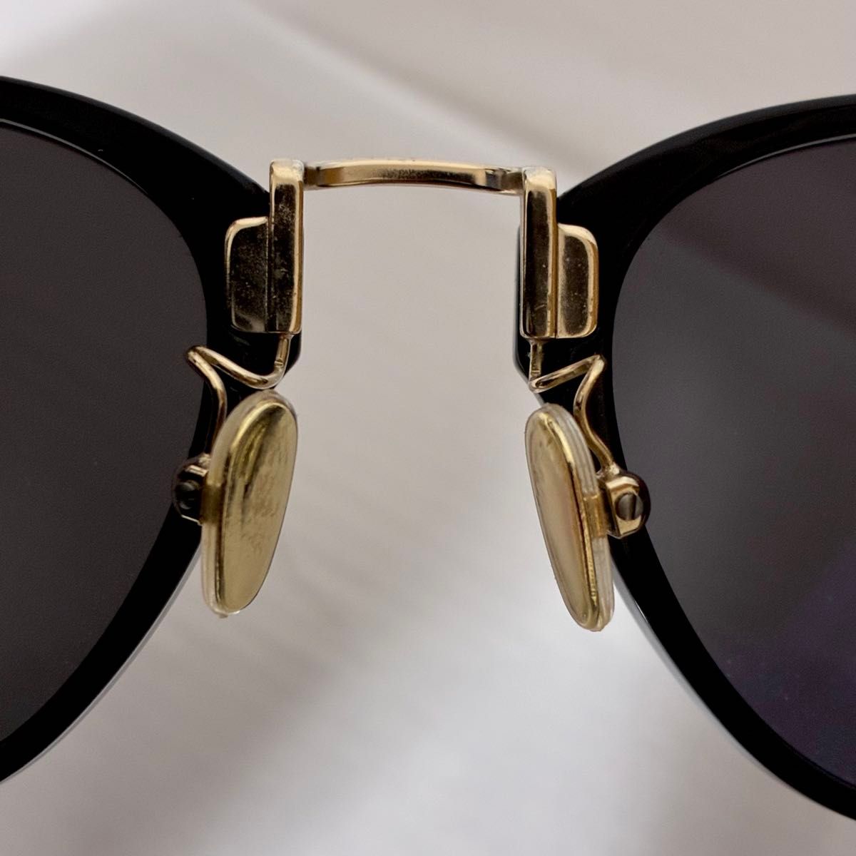 希少 TOM FORD トムフォード サングラス アイウェア TF878-D 希少 TOM FORD トムフォード サングラス アイウェア TF878-D
