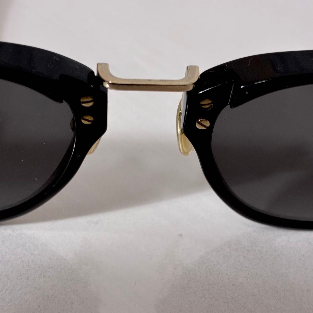 希少 TOM FORD トムフォード サングラス アイウェア TF878-D 希少 TOM FORD トムフォード サングラス アイウェア TF878-D