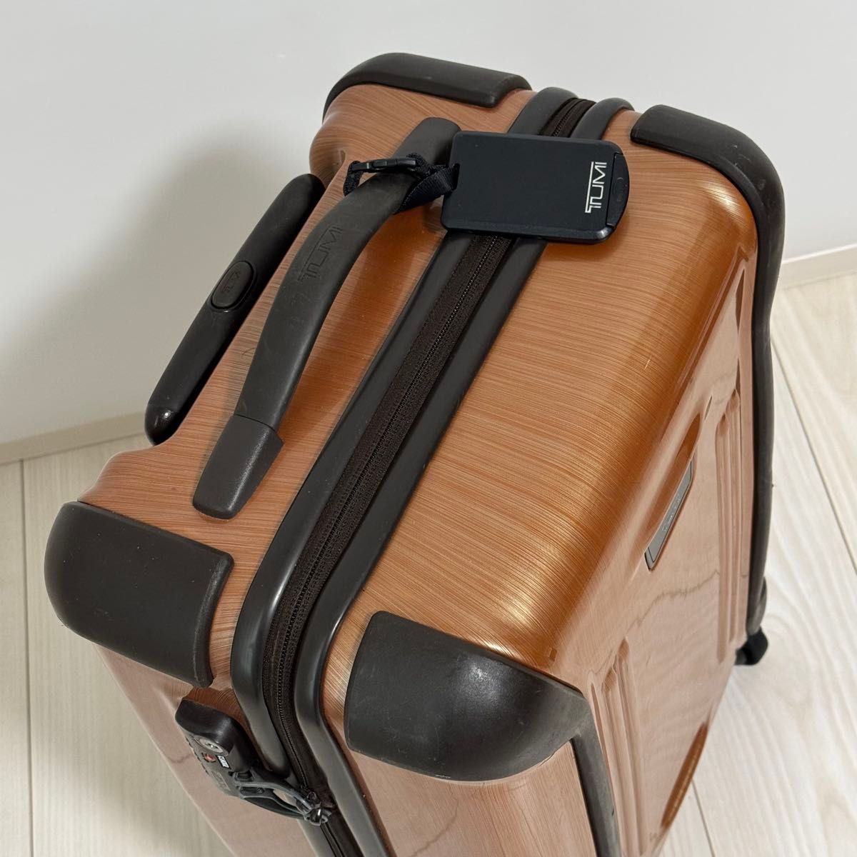 TUMI トゥミ キャリー スーツケース 28020 33L 4輪|Yahoo TUMI トゥミ キャリー スーツケース 28020 33L 4輪|Yahoo
