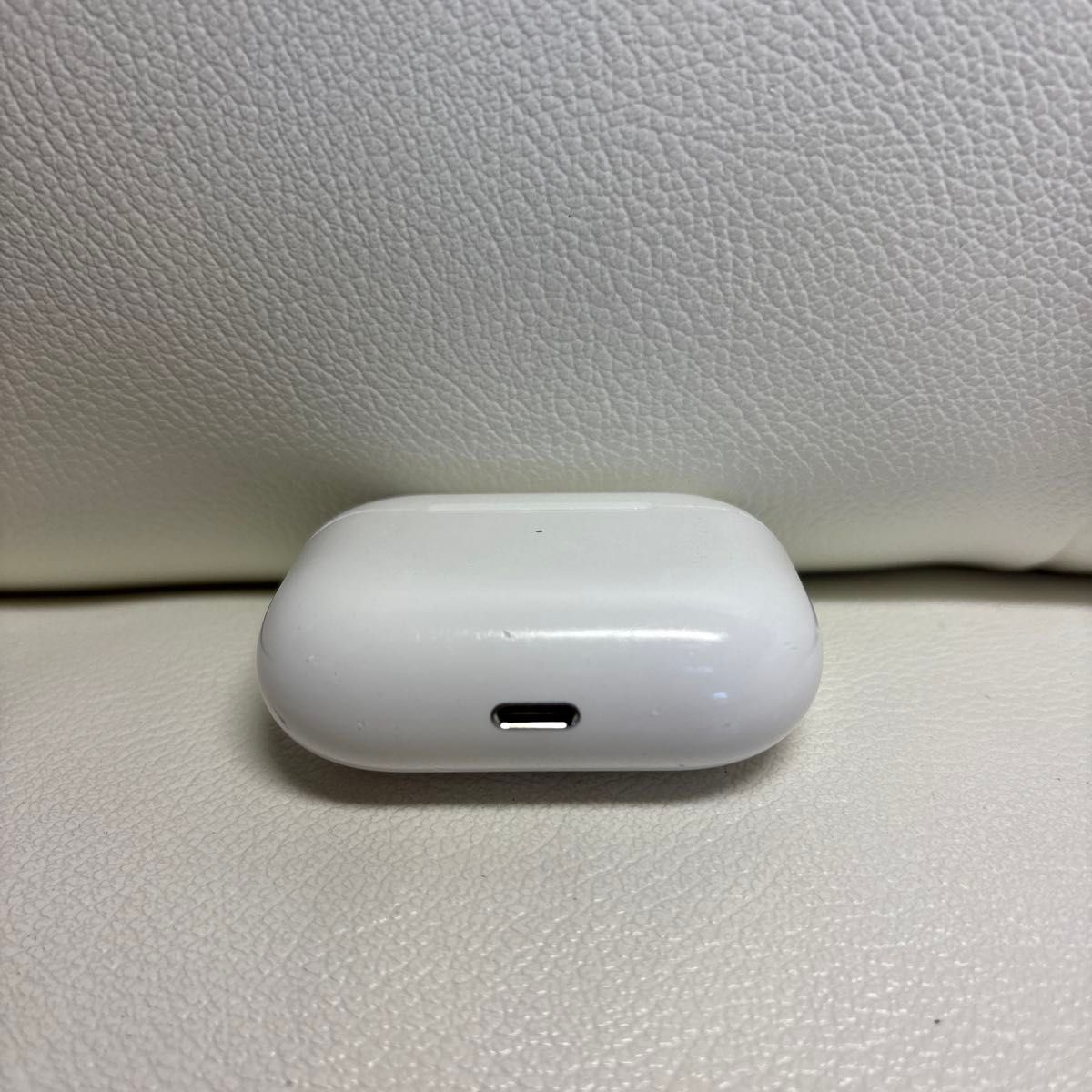 AirPodsPro 第一世代 充電ケース付き|Yahoo!フリマ(旧PayPay AirPodsPro 第一世代 充電ケース付き|Yahoo!フリマ(旧PayPay