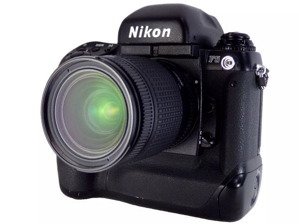 送料無料! Nikon F5 フィルムカメラ ボディ ニコン AF Nikkor 28 送料無料! Nikon F5 フィルムカメラ ボディ ニコン AF Nikkor 28
