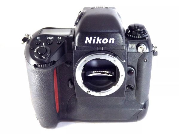 送料無料! Nikon F5 フィルムカメラ ボディ ニコン AF Nikkor 28 送料無料! Nikon F5 フィルムカメラ ボディ ニコン AF Nikkor 28