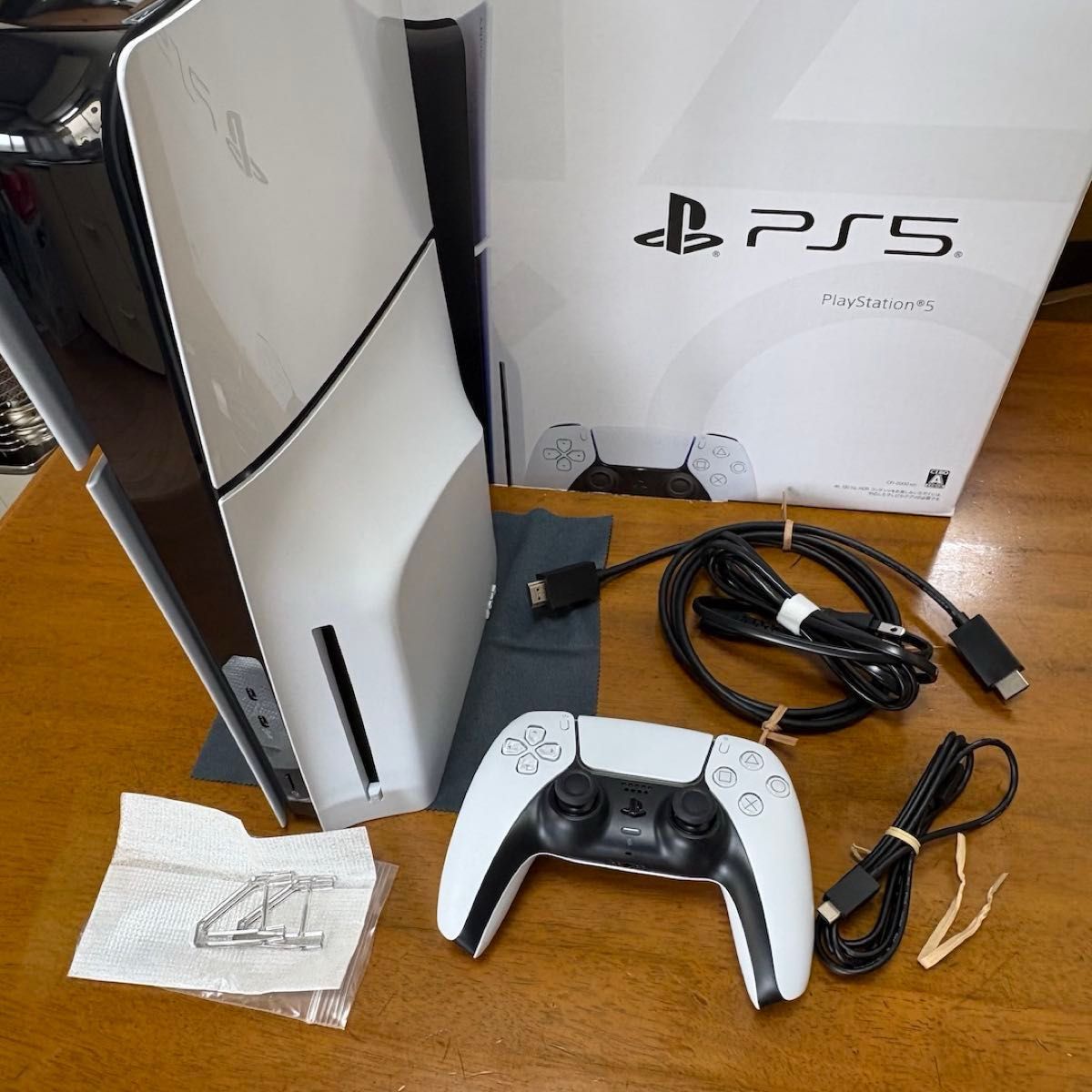 PlayStation 5 2023年新型 Slimモデル CFI-2000A01 PS5|Yahoo PlayStation 5 2023年新型 Slimモデル CFI-2000A01 PS5|Yahoo