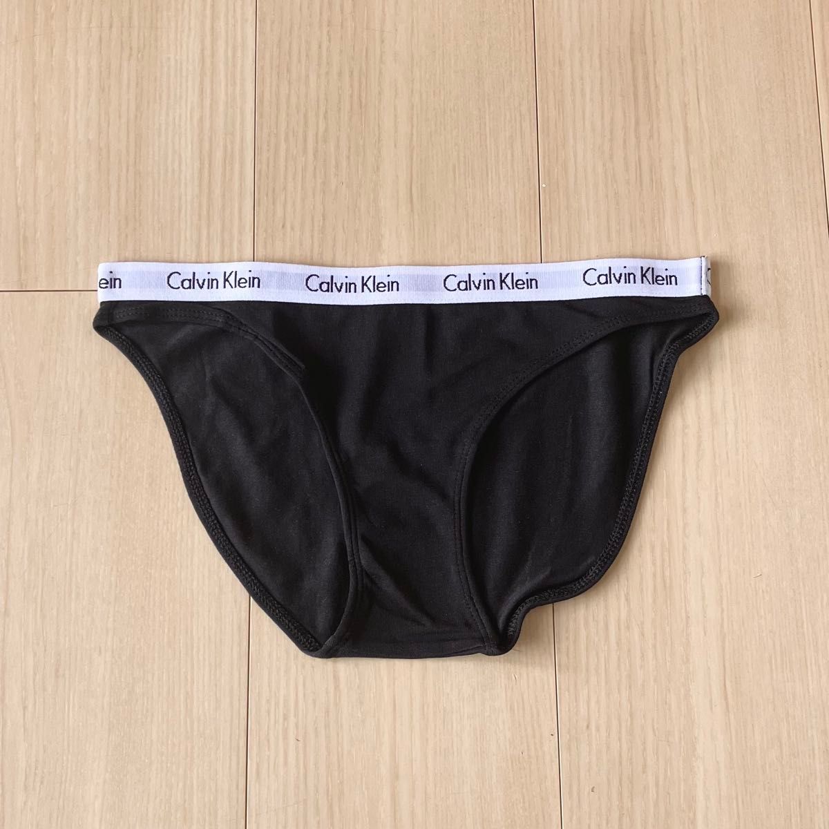 正規品】カルバンクライン CALVIN KLEIN CAROUSEL ビキニ 正規品】カルバンクライン CALVIN KLEIN CAROUSEL ビキニ
