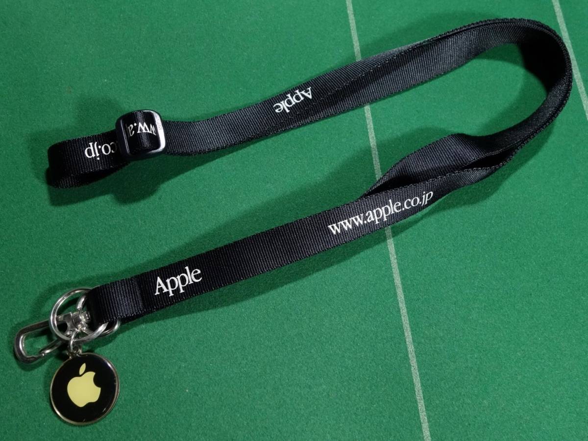 非売品 アップル Apple ロゴ ＆ URLプリント リンゴチャーム付 ネックストラップ ブラック 美品