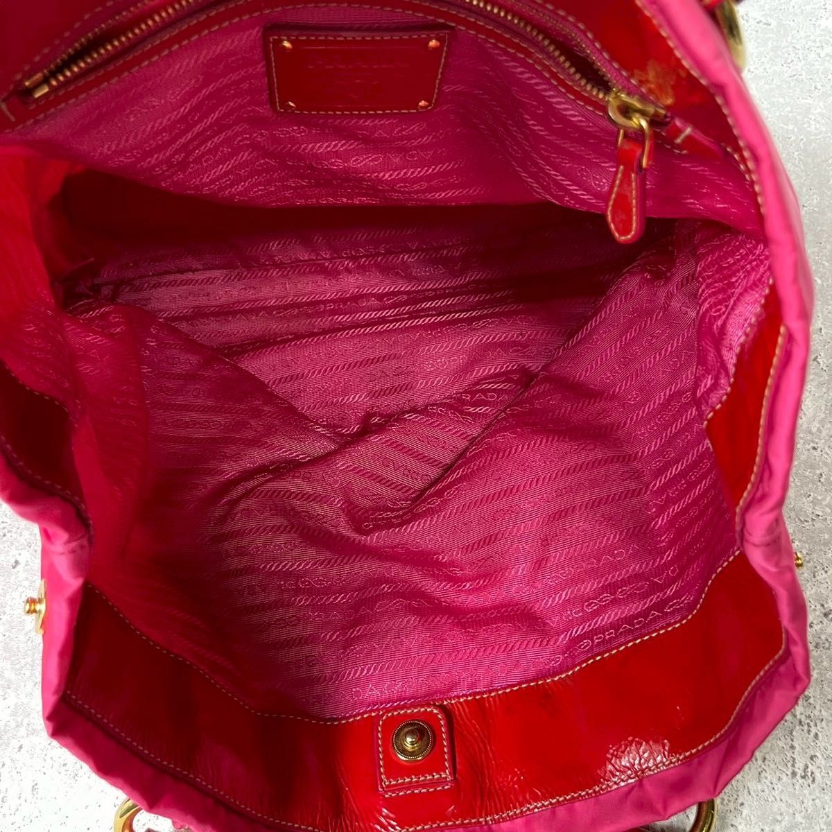 極美品/希少》PRADA プラダ ビジュー トートバッグ ハンドバッグ 極美品/希少》PRADA プラダ ビジュー トートバッグ ハンドバッグ