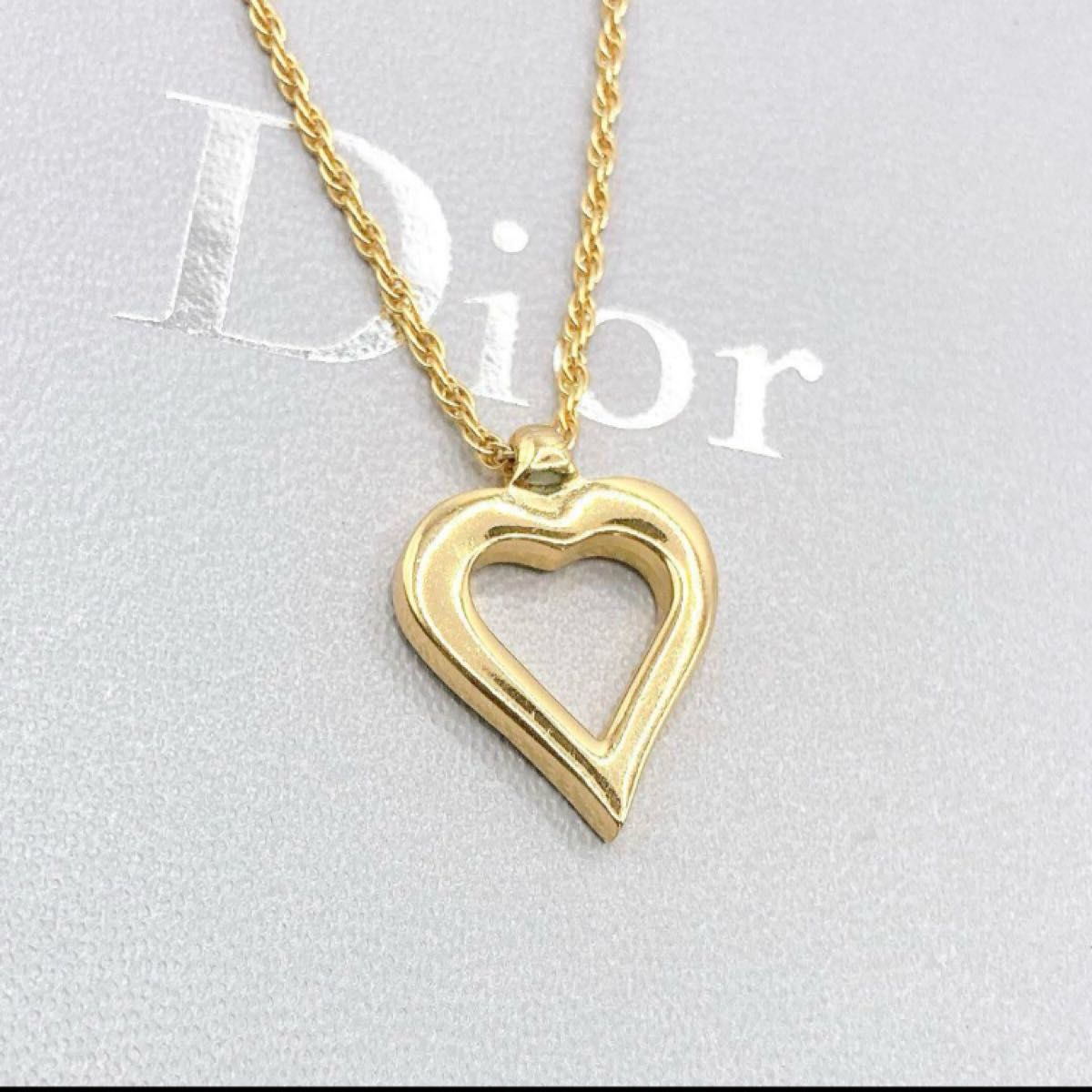 未使用級 Dior クリスチャンディオール ネックレス ハート 未使用級 Dior クリスチャンディオール ネックレス ハート