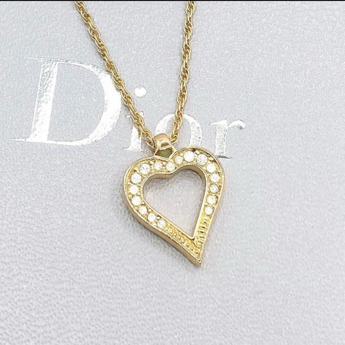 未使用級 Dior クリスチャンディオール ネックレス ハート 未使用級 Dior クリスチャンディオール ネックレス ハート