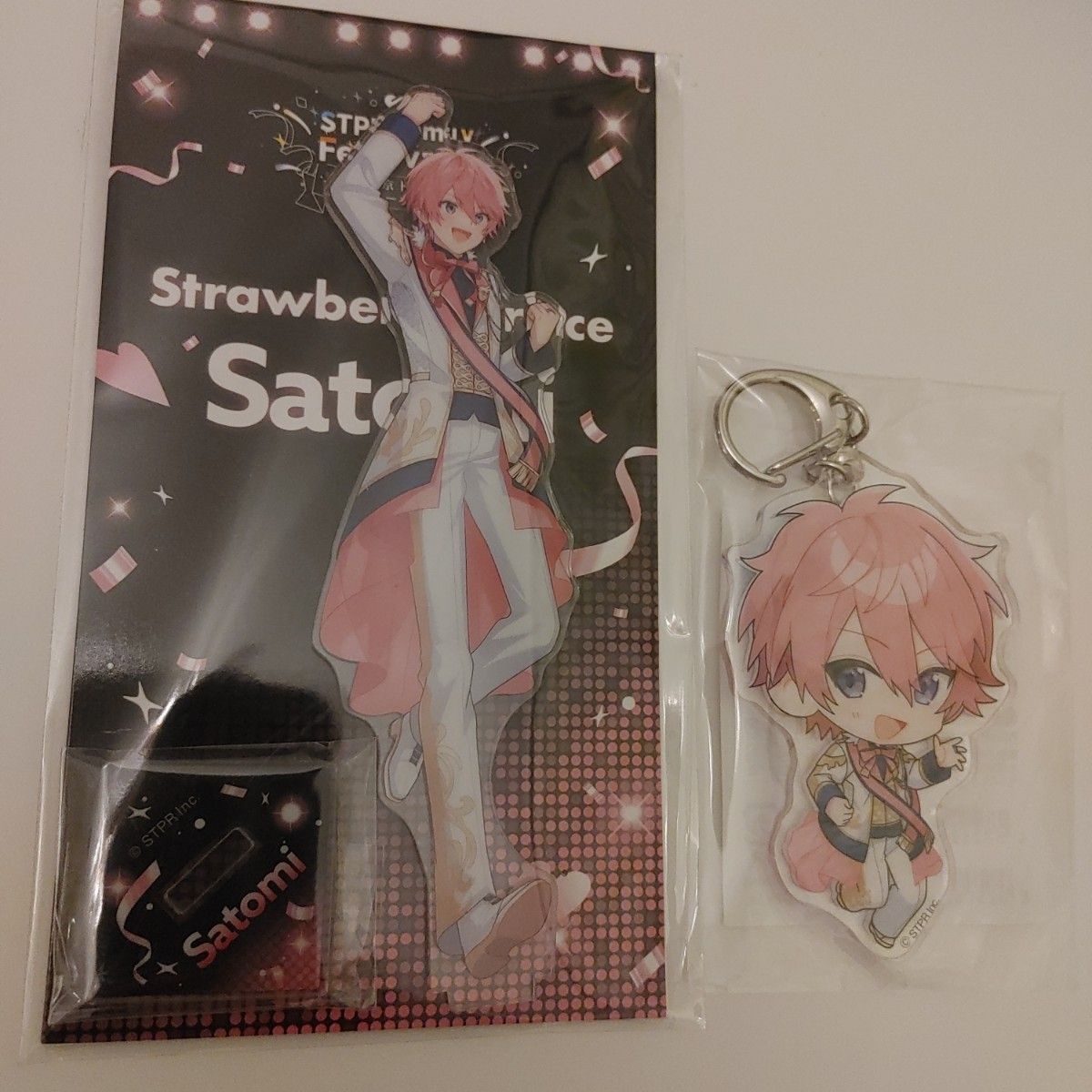 すとふぇす さとみ アクリルキーホルダー アクリルスタンド すと すとふぇす さとみ アクリルキーホルダー アクリルスタンド すと