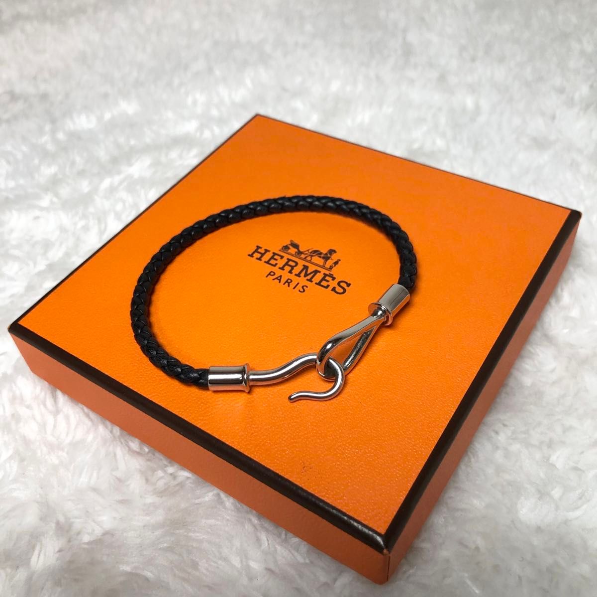 極美品 HERMES エルメス ジャンボ ブレスレット レザー ブラック 極美品 HERMES エルメス ジャンボ ブレスレット レザー ブラック