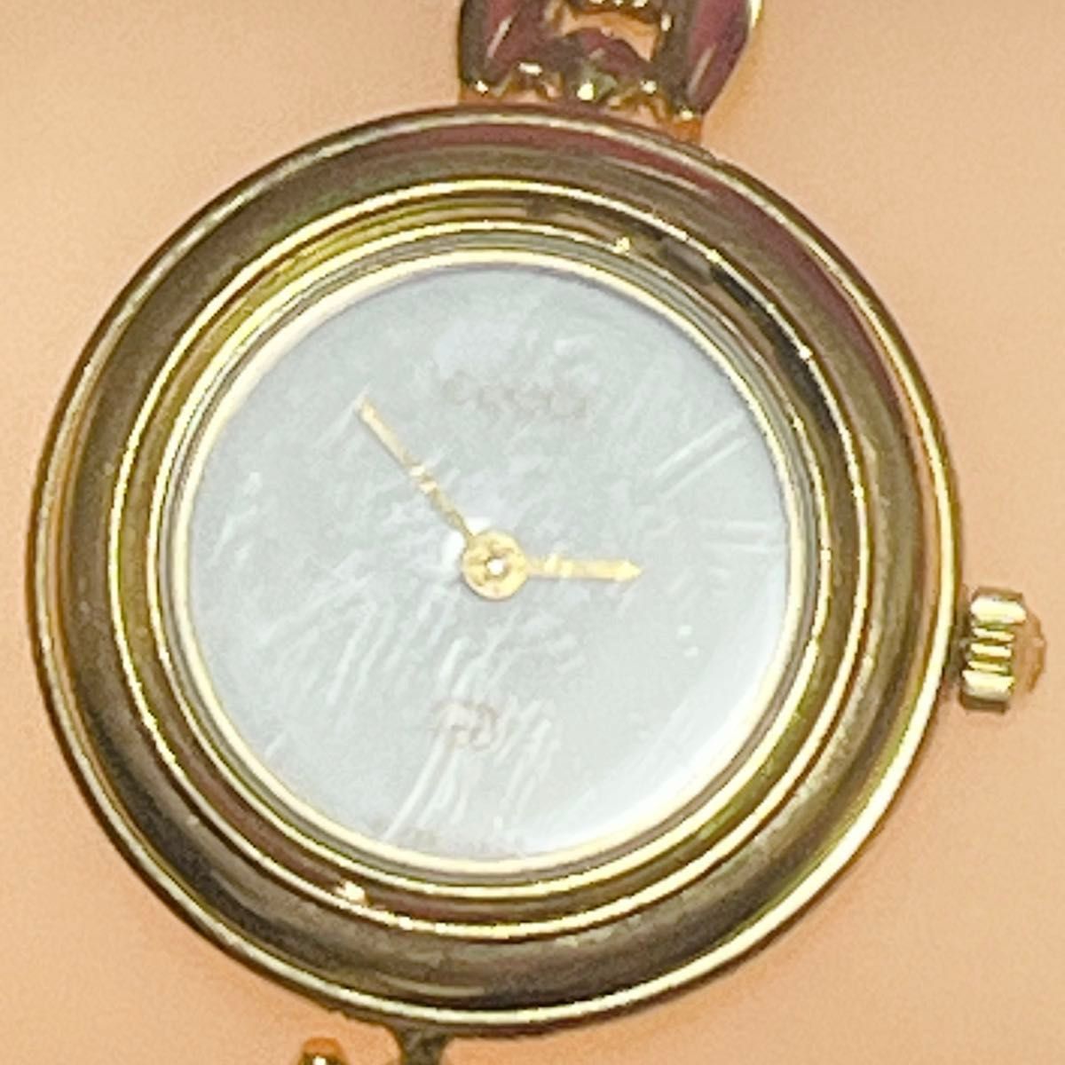 付属品完備】GUCCI時計 11/12 チェンジベゼル 新品電池 稼働品 付属品完備】GUCCI時計 11/12 チェンジベゼル 新品電池 稼働品