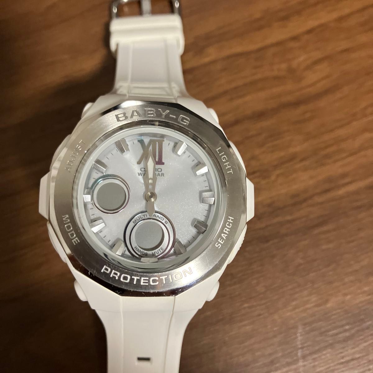 Baby-G ホワイト カラフル 電波ソーラー 美品 アナログ デジタル