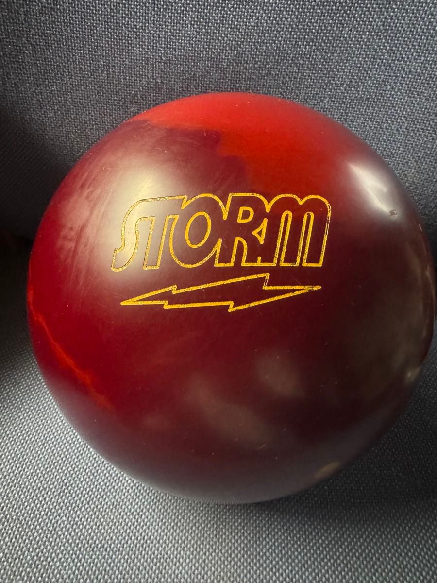 ストーム 15ポンド STORM 15P ボウリング ボール IQ ウレタン ストーム 15ポンド STORM 15P ボウリング ボール IQ ウレタン