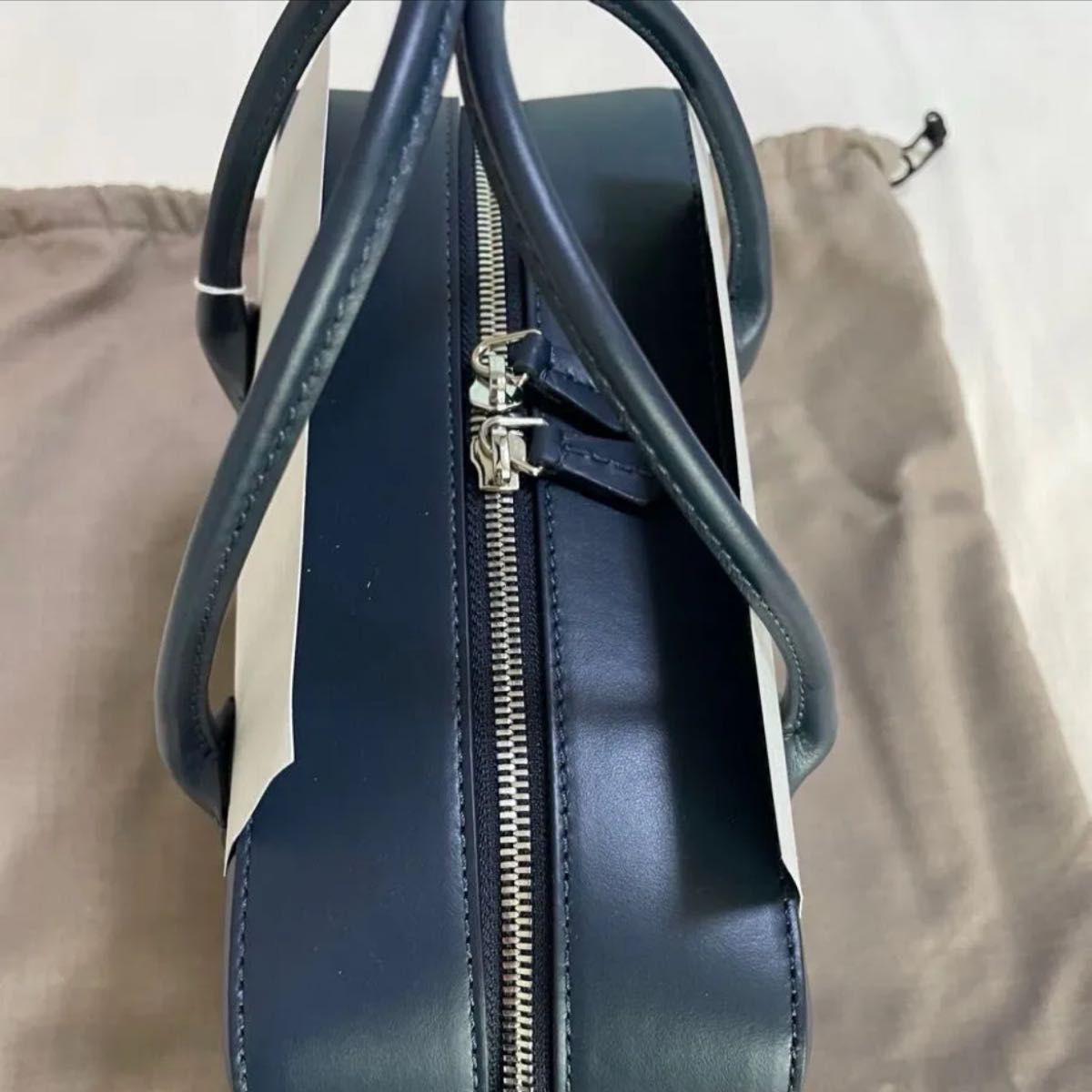 MAISON CANAU メゾンカナウ ボックスボストンバッグ Mサイズ MAISON CANAU メゾンカナウ ボックスボストンバッグ Mサイズ